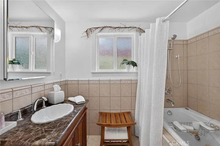 26753 Grayslake Road, Rancho Palos Verdes, California 90275