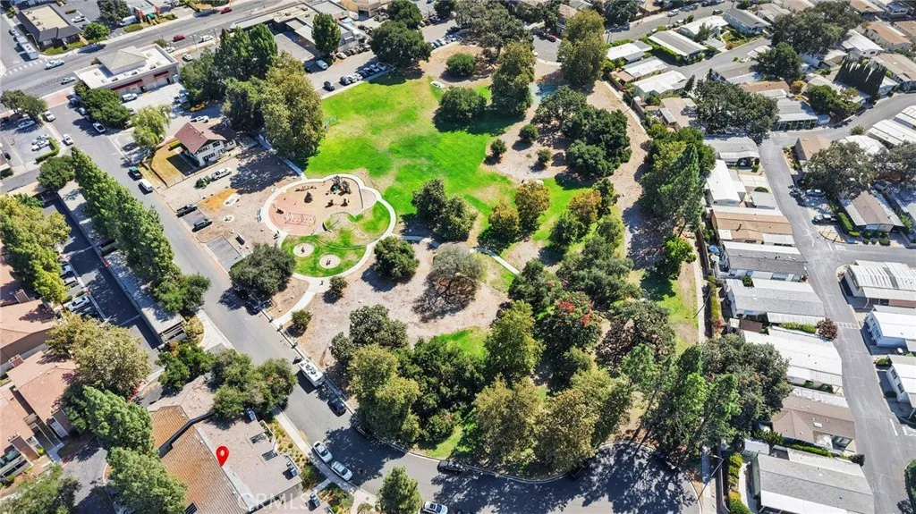 2426 Pleasant Way E, Thousand Oaks, California 91362 home-pic-34