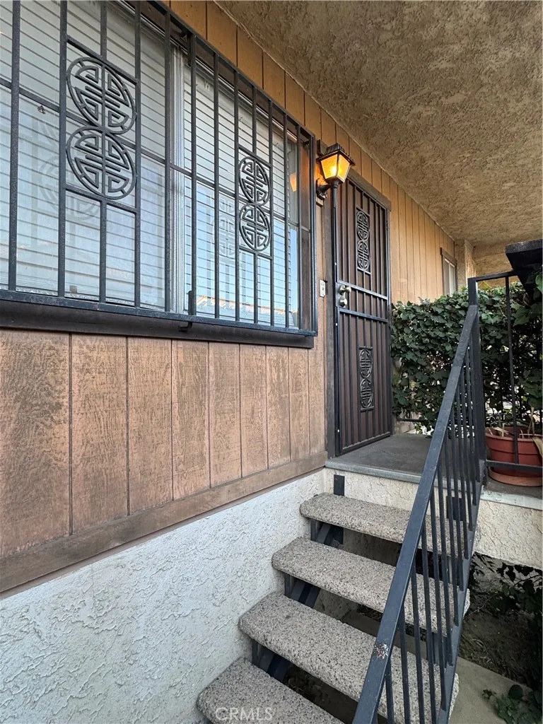 503 Sefton Avenue E, Monterey Park, California 91755, 3 Bedrooms Bedrooms, ,3 BathroomsBathrooms,Residential Lease,For Rent,Sefton,WS25200120