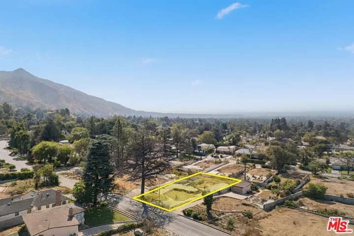 930 Athens Street, Altadena, California 91001