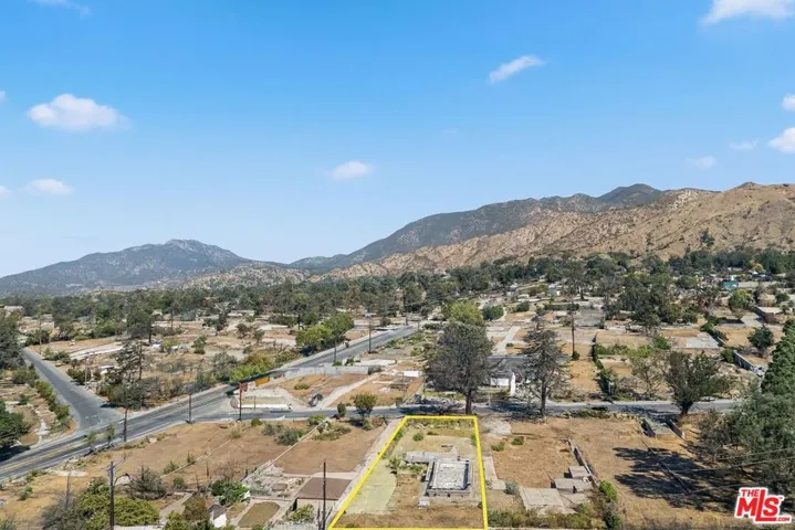 930 Athens Street, Altadena, California 91001