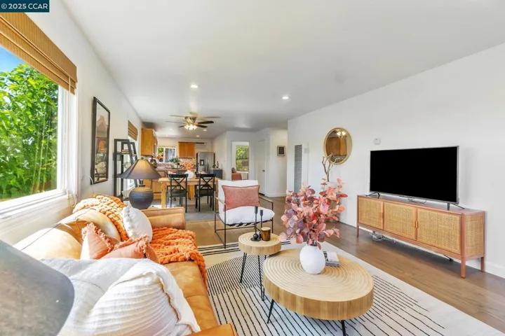 2490 Birch St, Martinez, California 94553