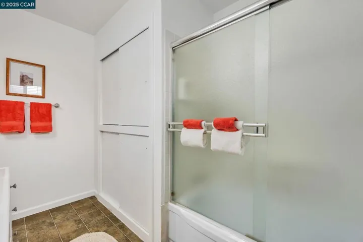 2490 Birch St, Martinez, California 94553