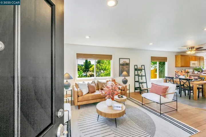 2490 Birch St, Martinez, California 94553
