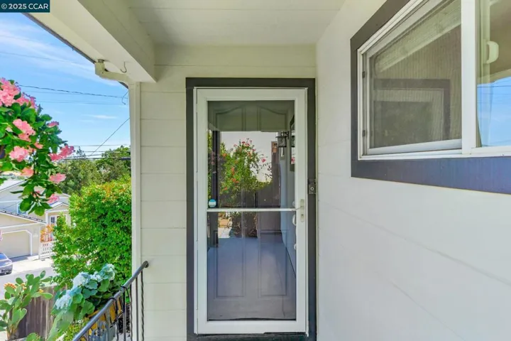 2490 Birch St, Martinez, California 94553