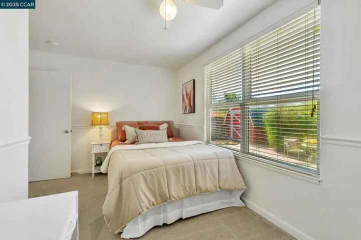 2490 Birch St, Martinez, California 94553
