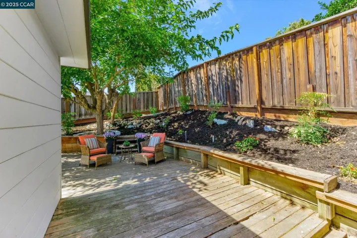 2490 Birch St, Martinez, California 94553