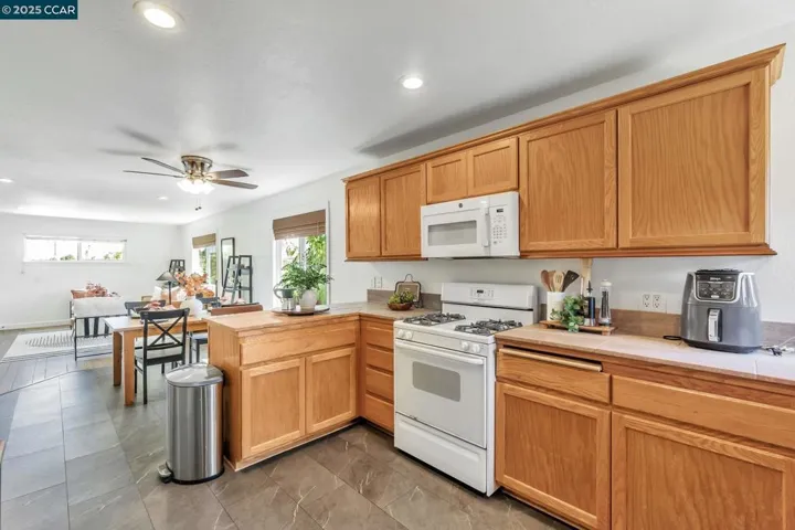 2490 Birch St, Martinez, California 94553