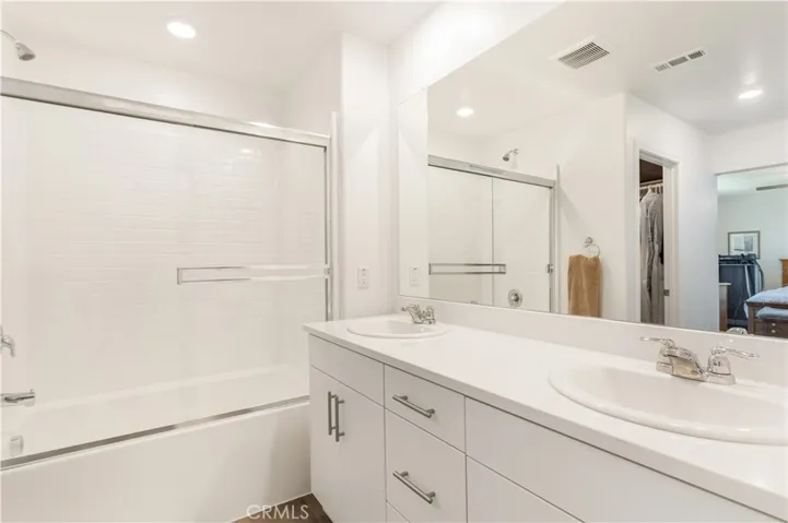 27306 Cades Cove Street, Menifee, California 92585