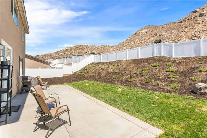 27306 Cades Cove Street, Menifee, California 92585