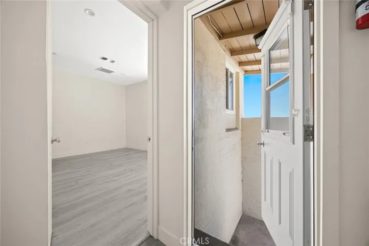 57 N Baldwin Avenue B, Sierra Madre, California 91024