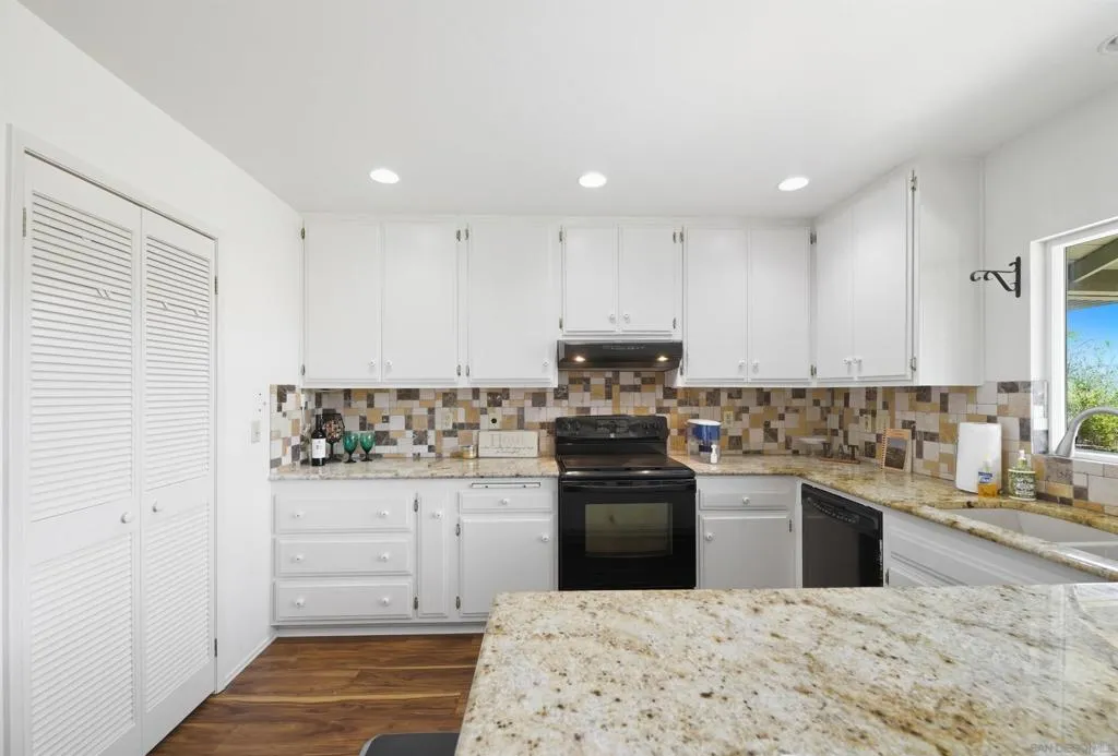 , Poway, California 92064 home-pic-13