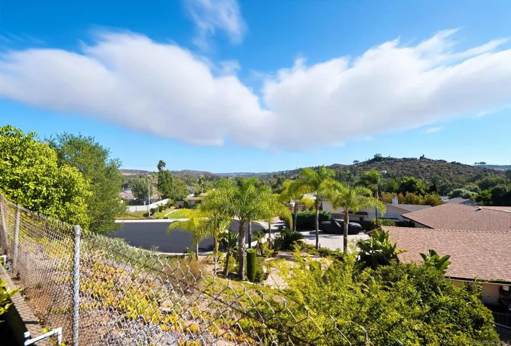 , Poway, California 92064 home-pic-26