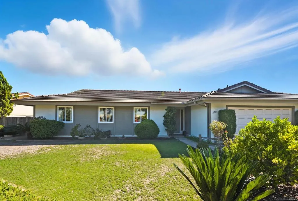 , Poway, California 92064 home-pic-1