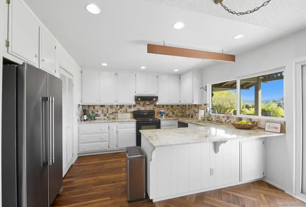 , Poway, California 92064 home-pic-11