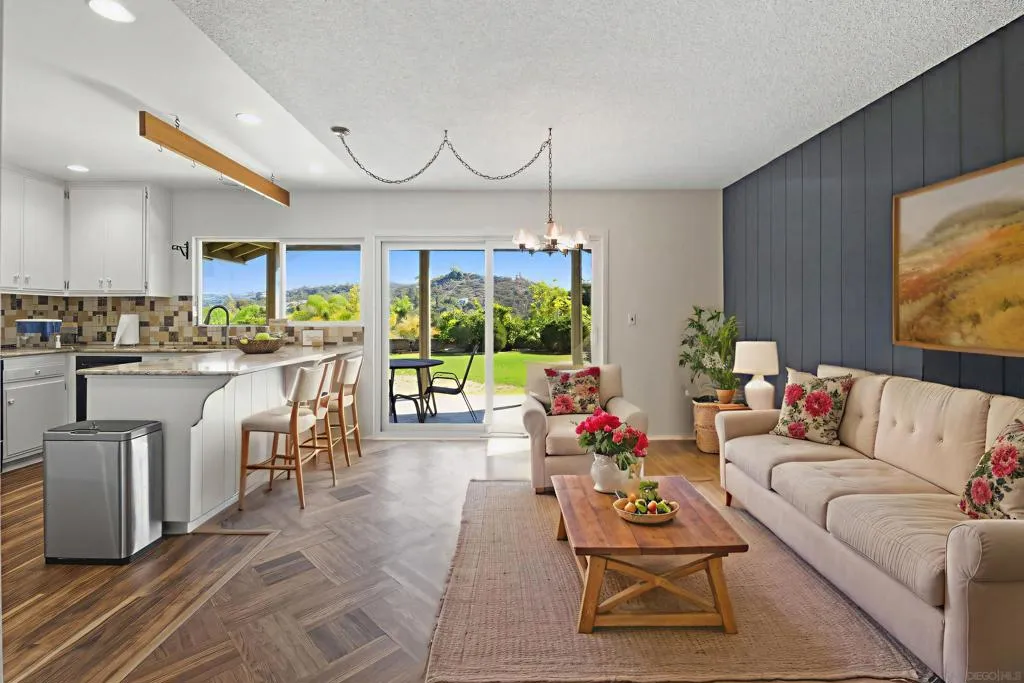 , Poway, California 92064 home-pic-6