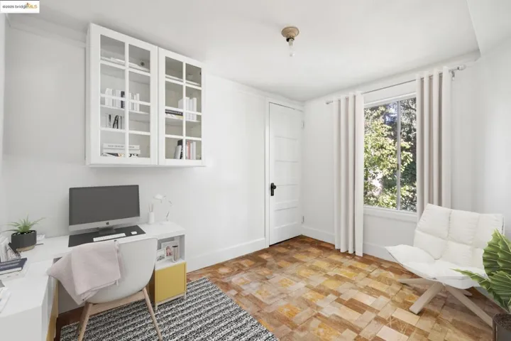 Virtual Staging bonus room