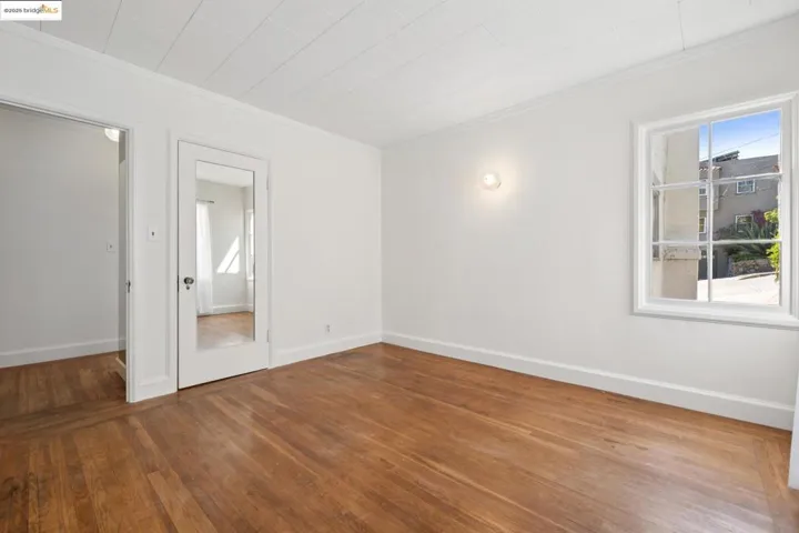 84 Portsmouth Rd, Piedmont, California 94610-1129