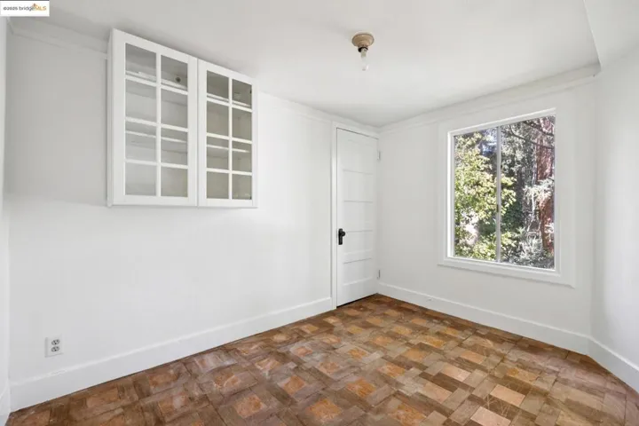 Basement finished bonus room