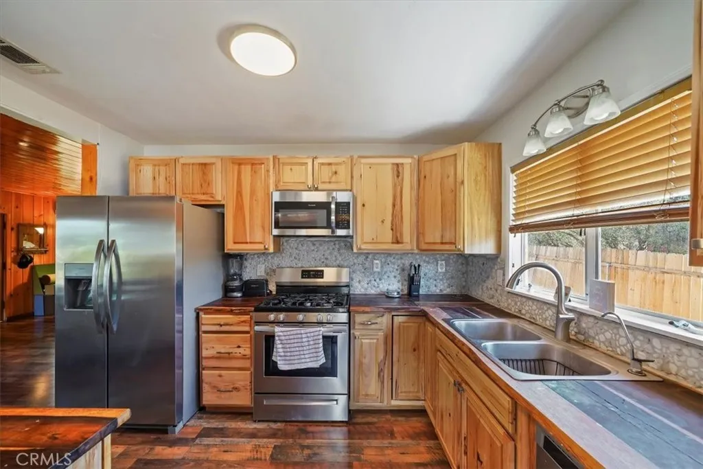 69777 Sugarloaf Avenue, Mountain Center, California 92561 home-pic-6