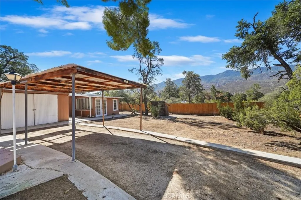 69777 Sugarloaf Avenue, Mountain Center, California 92561 home-pic-5