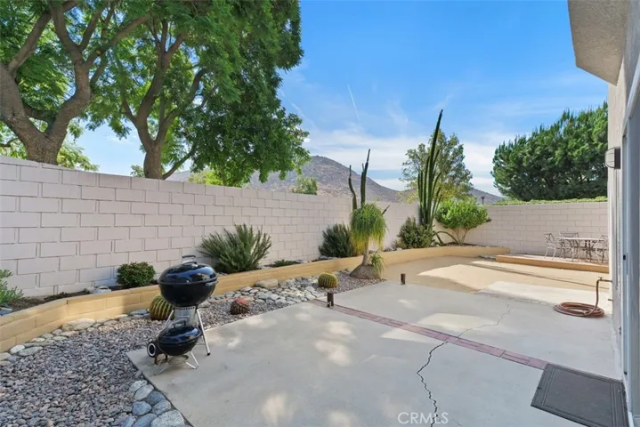 11467 Aberdeen Drive, Fontana, California 92337