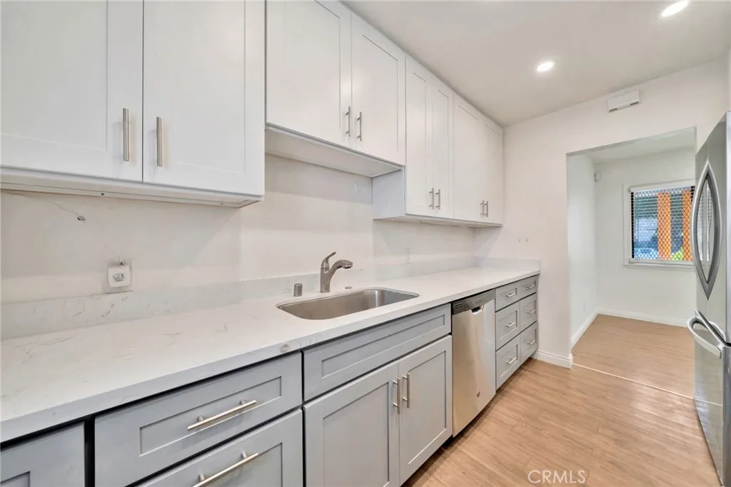 5729 Clemson Street, Los Angeles, California 90016 home-pic-15