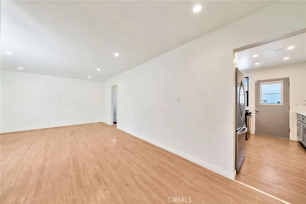 5729 Clemson Street, Los Angeles, California 90016 home-pic-13