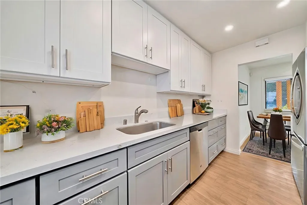 5729 Clemson Street, Los Angeles, California 90016 home-pic-6