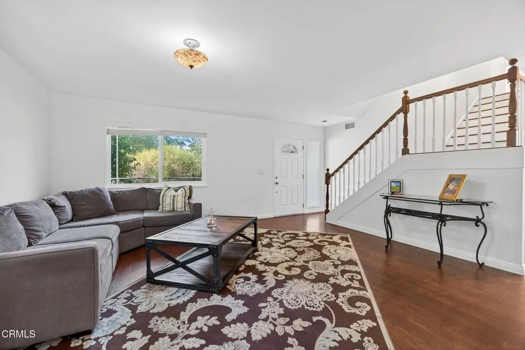 3886 Northland Street, Newbury Park, California 91320 home-pic-3