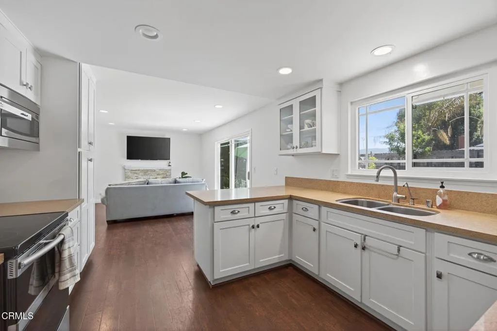 3886 Northland Street, Newbury Park, California 91320 home-pic-6