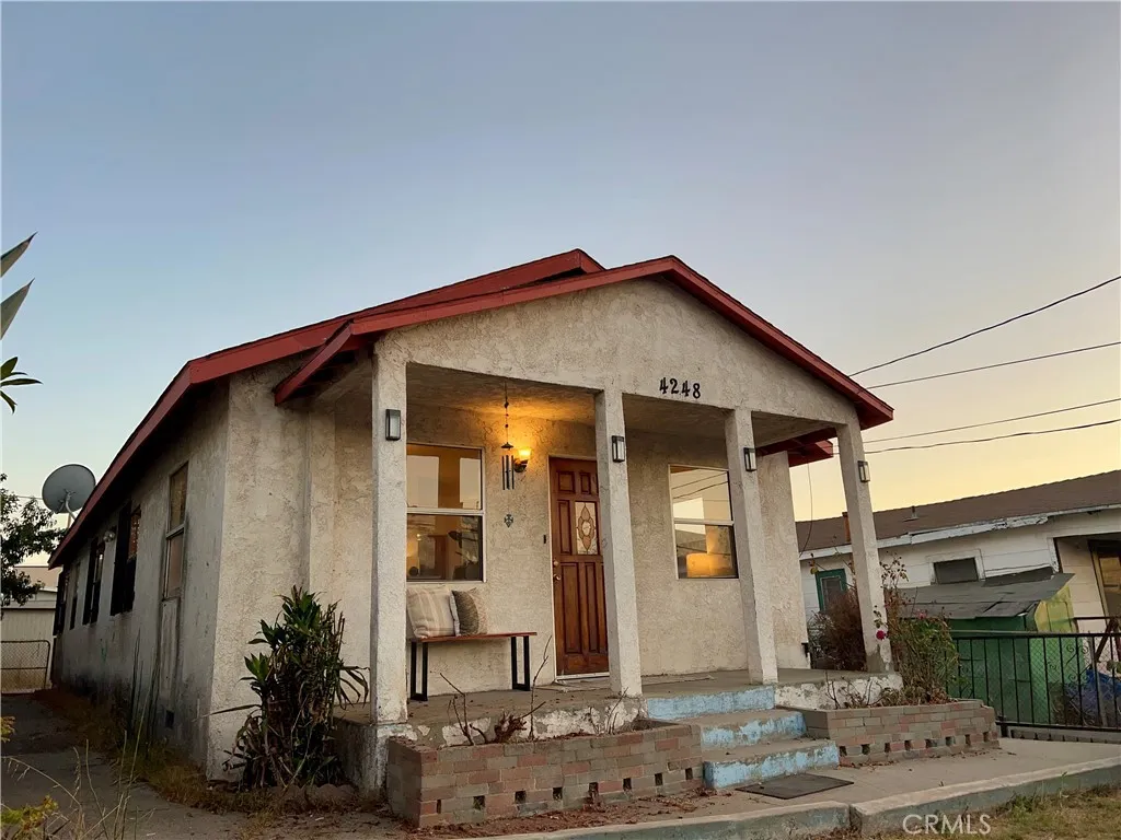 4248 Michigan Avenue, Los Angeles, California 90063, 3 Bedrooms Bedrooms, ,1 BathroomBathrooms,Residential,For Sale,Michigan,WS25200253