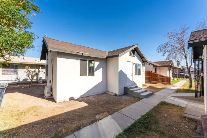 470 W Olive Ave, El Centro, California 92243