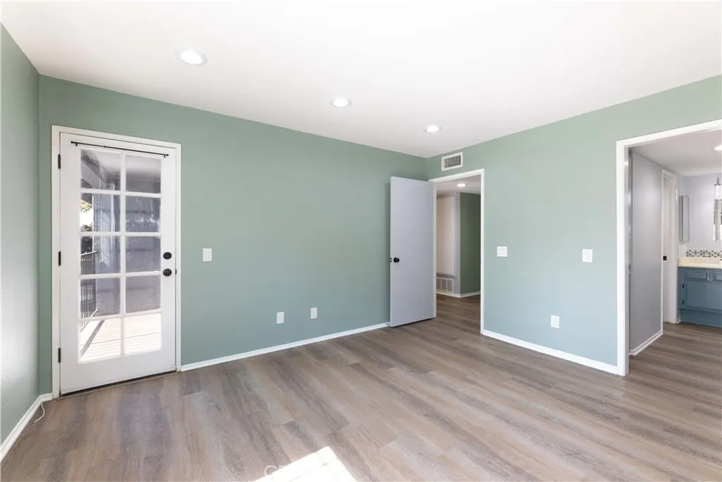788 E San Bernardino Road 2, Covina, California 91723 home-pic-22