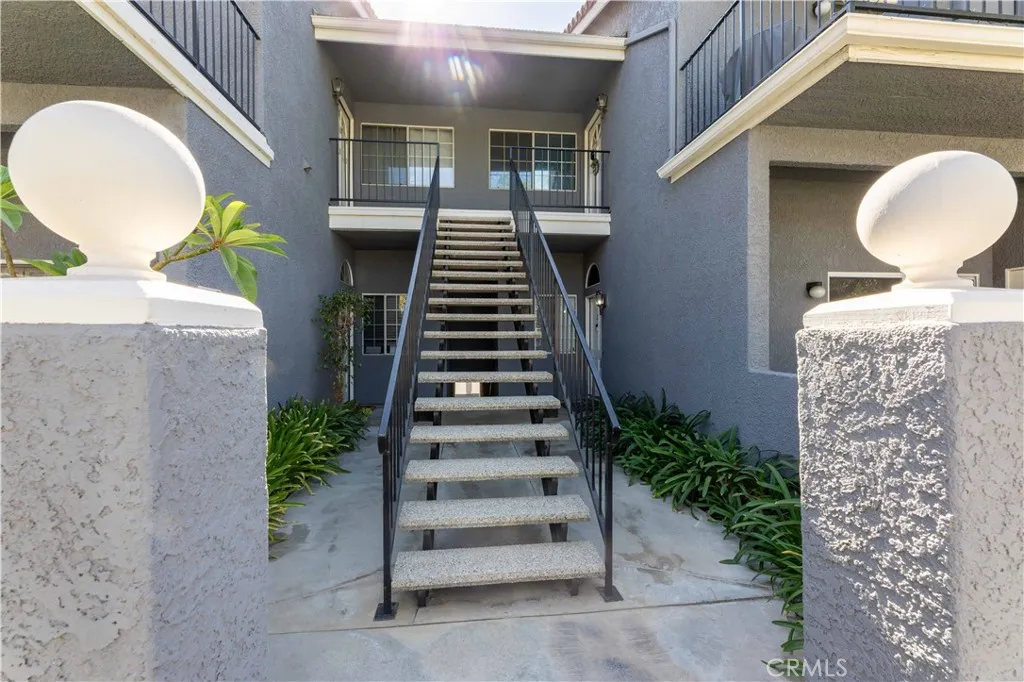 788 E San Bernardino Road 2, Covina, California 91723 home-pic-38