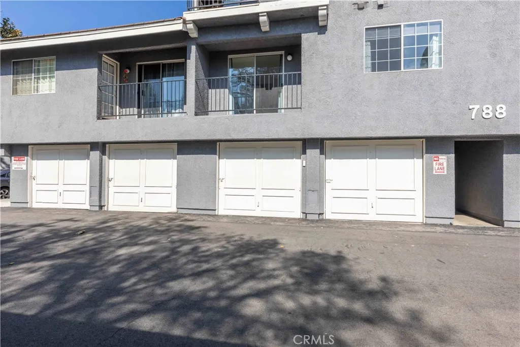 788 E San Bernardino Road 2, Covina, California 91723 home-pic-33