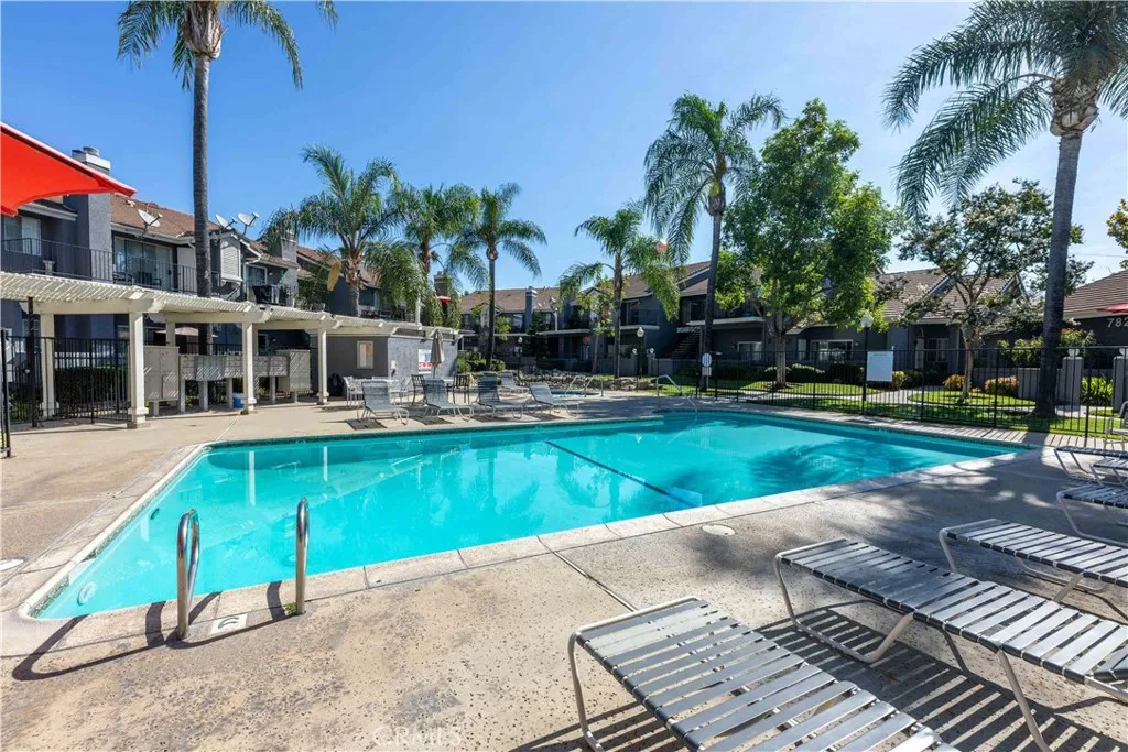788 E San Bernardino Road 2, Covina, California 91723 home-pic-34