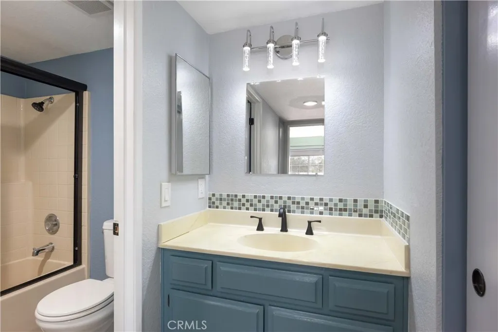 788 E San Bernardino Road 2, Covina, California 91723 home-pic-26