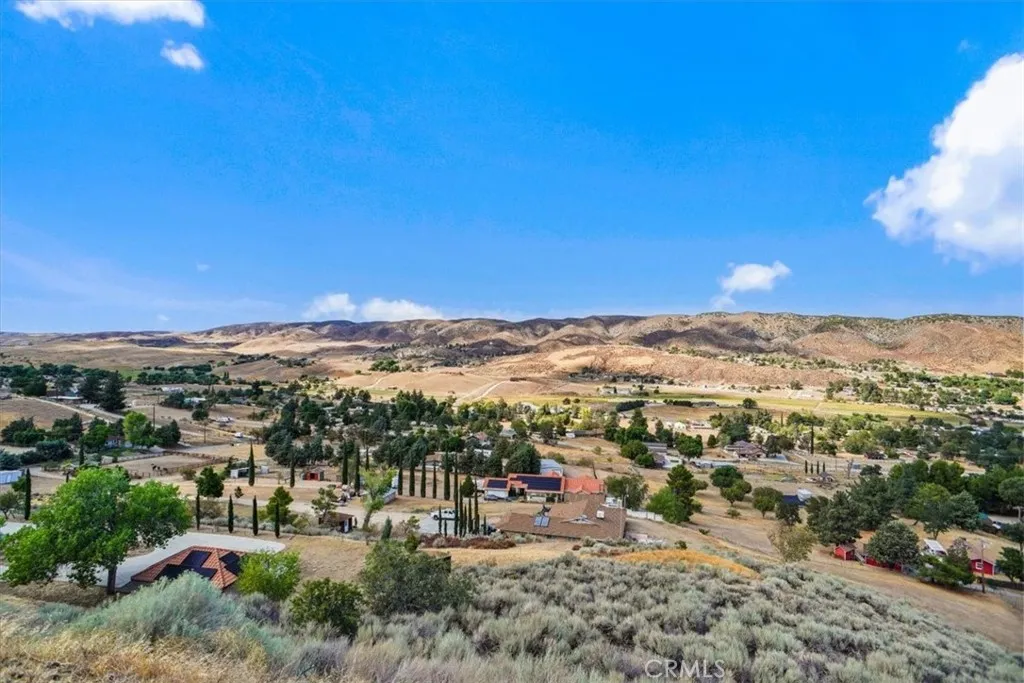 40005 92nd Street W, Leona Valley, California 93551 home-pic-28