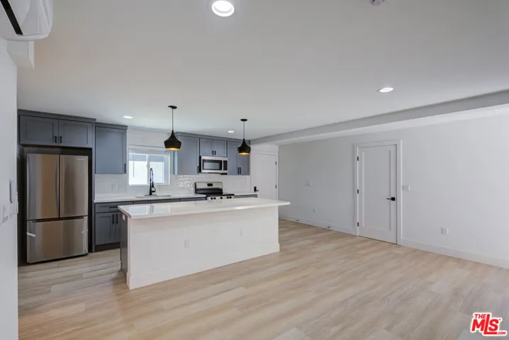 1303 Beryl E, Redondo Beach, California 90277