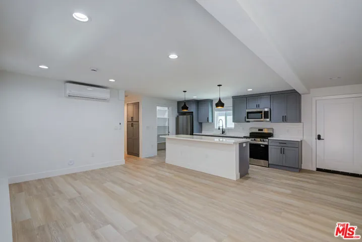 1303 Beryl E, Redondo Beach, California 90277