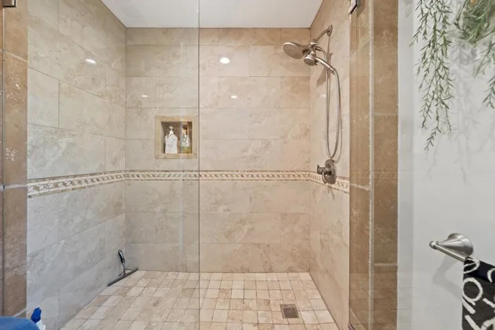 Hall Shower