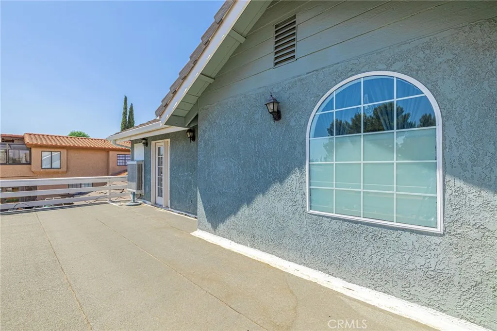 41738 Shain Ln, Quartz Hill, California 93536 home-pic-40