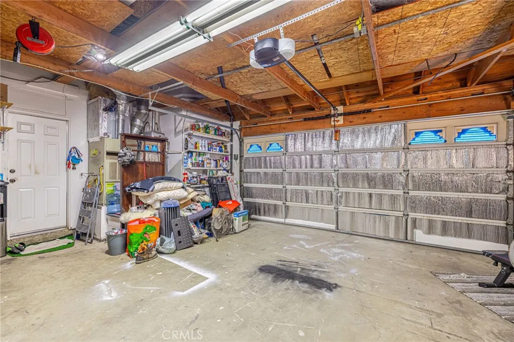 41738 Shain Ln, Quartz Hill, California 93536 home-pic-44