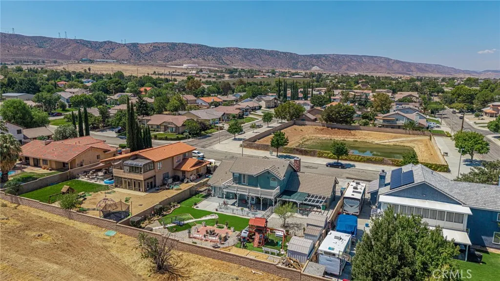 41738 Shain Ln, Quartz Hill, California 93536 home-pic-48