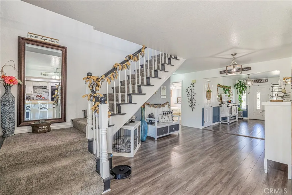 41738 Shain Ln, Quartz Hill, California 93536 home-pic-7