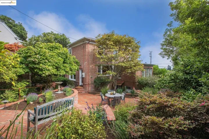 1923 Thousand Oaks Blvd, Berkeley, California 94707