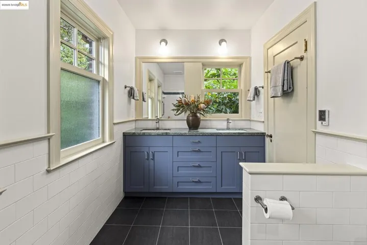 1923 Thousand Oaks Blvd, Berkeley, California 94707