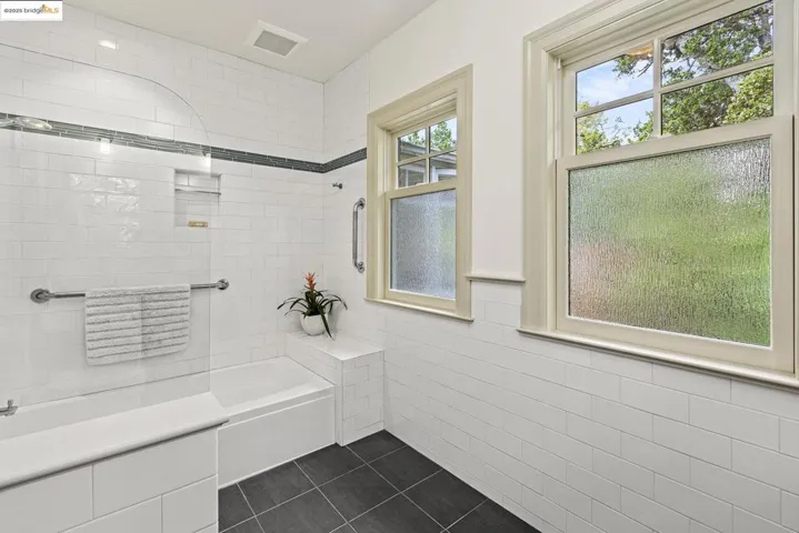 1923 Thousand Oaks Blvd, Berkeley, California 94707