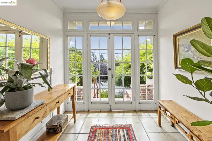 1923 Thousand Oaks Blvd, Berkeley, California 94707